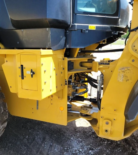 2016 Caterpillar 926M wheel loader
