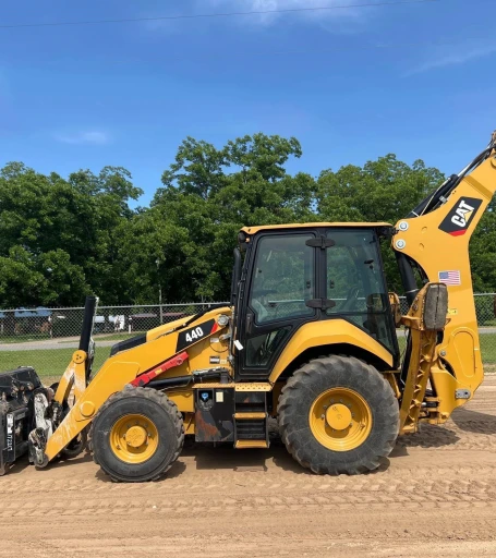 2019 Caterpillar  440 Backhoe