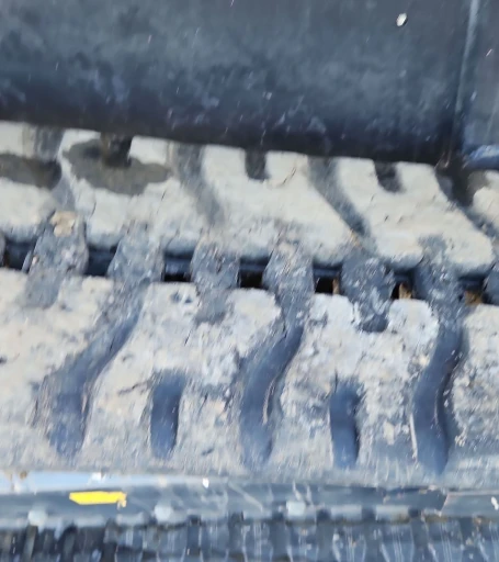 2022 Kubota SVL97-2 tracked skid steer loader