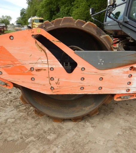 2016 Hamm H11I vibratory roller