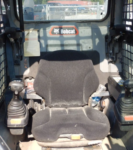 2020 Loader Bobcat T76 Skid Steer
