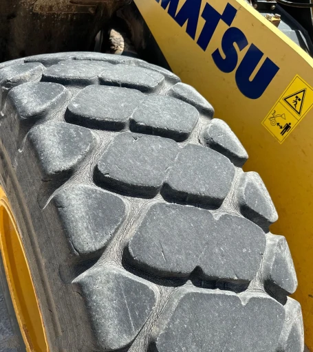 2014 Komatsu WA270-7 wheel loader