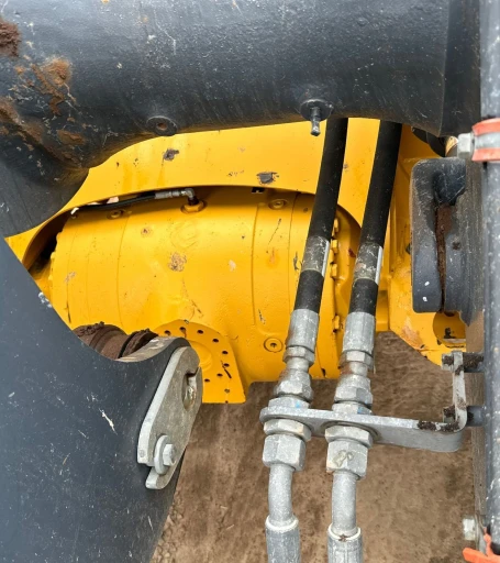 2022 John Deere 544 P-Tier wheel loader