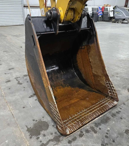 2017 Caterpillar 420F2  Backhoe