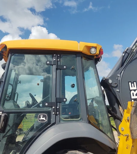 2018 John Deere 410L backhoe