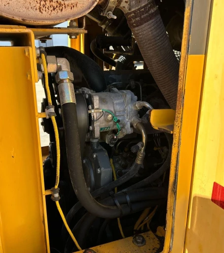 2012 John Deere 605C track loader