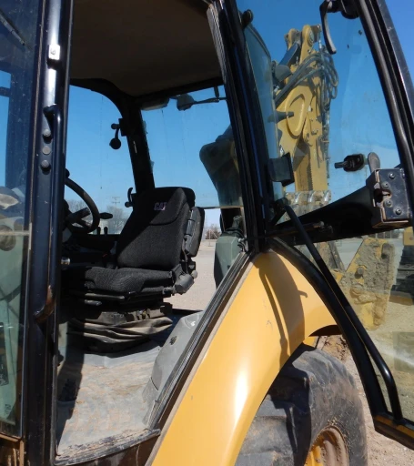 2013 Caterpillar 420F backhoe