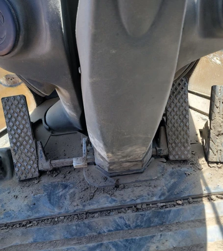 2012 John Deere 744K wheel loader