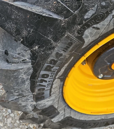 2023 JCB 542-70AG telehandler