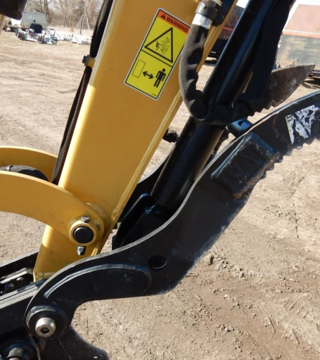 2018 Caterpillar 305E2 mini excavator