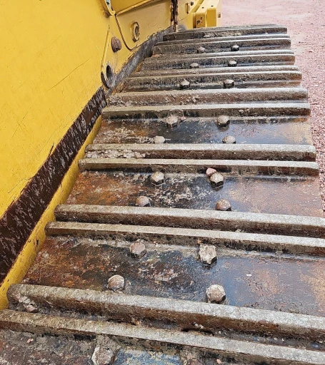 2015 Caterpillar 963D track loader