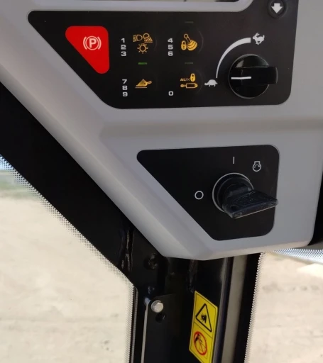 2021 JCB 215T Super tracked skid steer loader