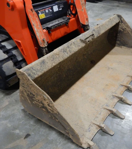 2019 Kubota SVL95-2S tracked skid steer loader