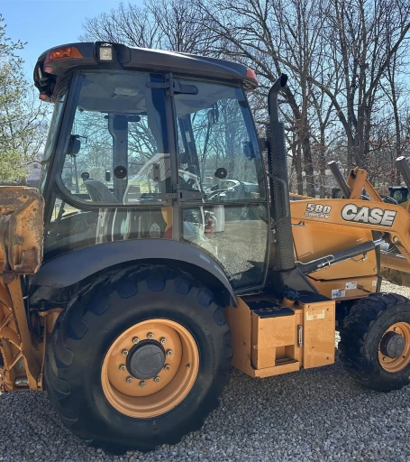 2018 CASE 580SN Backhoe