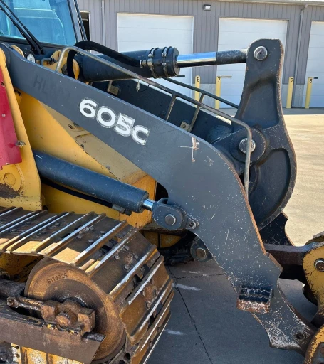 2012 John Deere 605C track loader