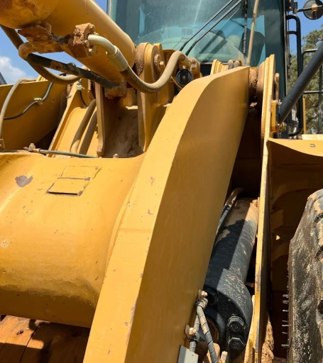 2013 Caterpillar 966K wheel loader