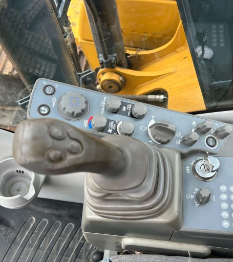 2014 John Deere 130G excavator