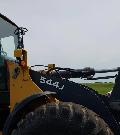 2004 John Deere 544J wheel loader