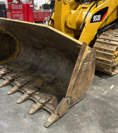 2016 Caterpillar 953D track loader