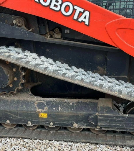 2019 Kubota SVL95-2S tracked skid steer loader