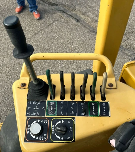 2009 Vermeer RTX750 trencher