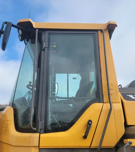 2015 Volvo L110H high lift wheel loader