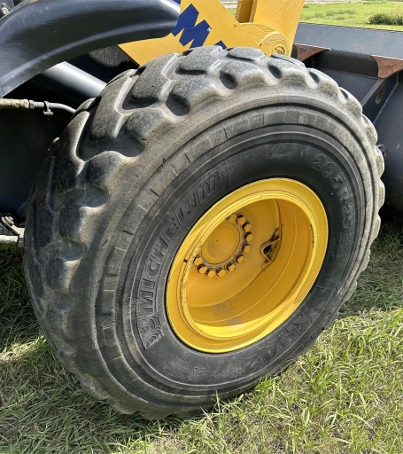 2016 KOMATSU WA320-7