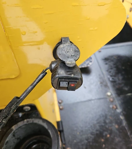 2014 Vermeer RTX1250 cable plow