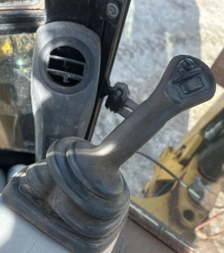 2015 Caterpillar 420F backhoe