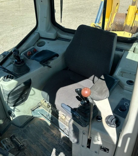 2013 John Deere 1050J Dozer