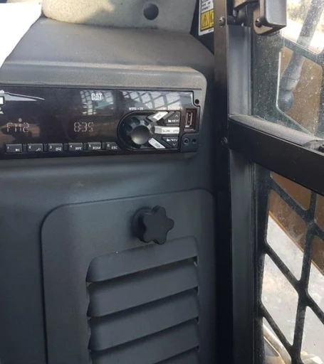 2016 CATERPILLAR 249D SKID STEER LOADER CAT