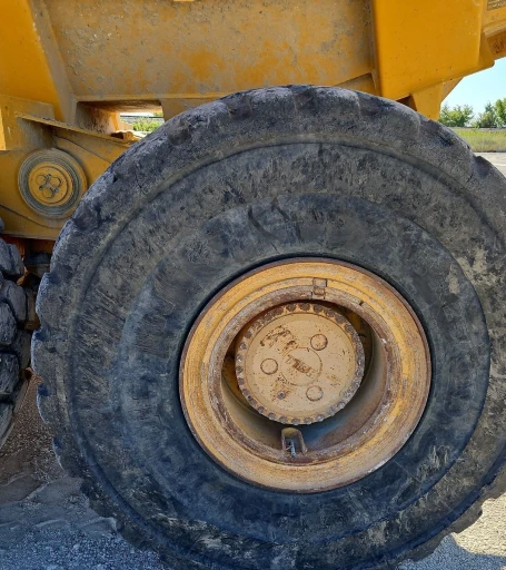 2000 John Deere 400C haul truck