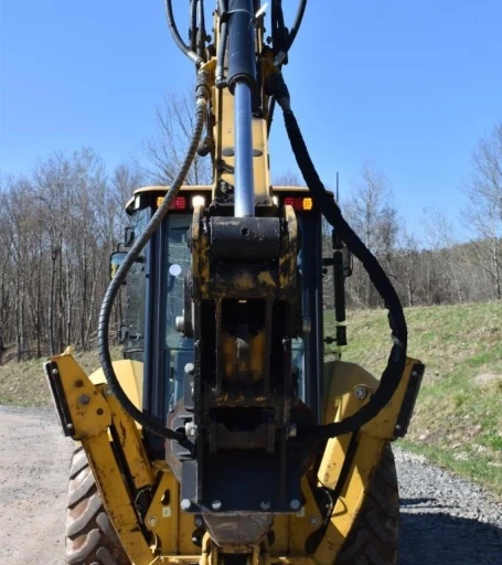 2017 CATERPILLAR 420F2 BACKHOE