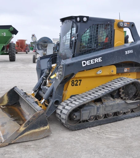 2022 John Deere 331G Compact Track Loader