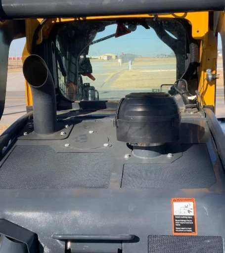 2021 John Deere 325G Skid Steer