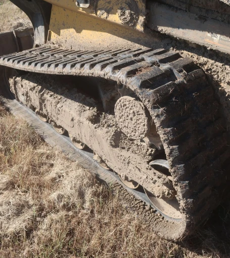 2021 John Deere 331G tracked skid steer loader