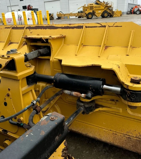 2016 Caterpillar D6K2 LGP dozer