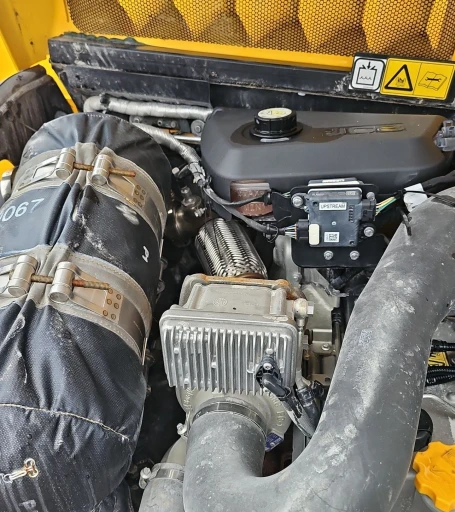 2023 JCB 542-70AG telehandler