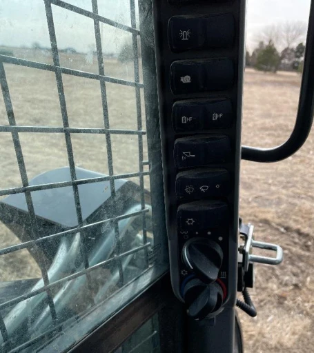 2020 New Holland L328 Skid Steer