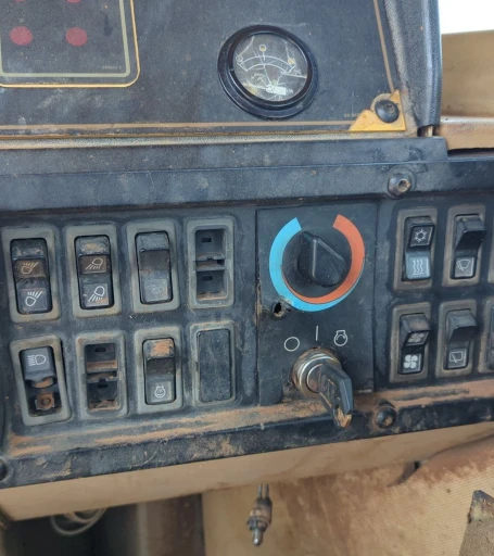 1995 Caterpillar 623F Elevating Scraper