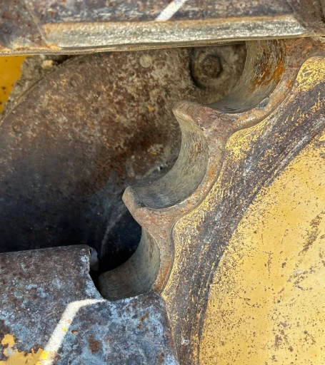 2012 John Deere 605C track loader