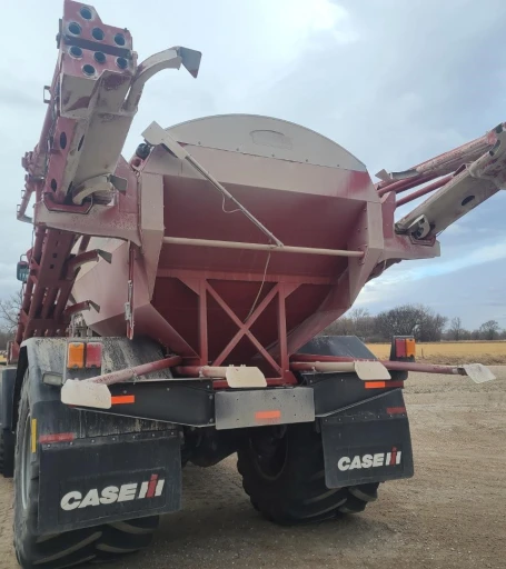 2014 Case IH Titan 4530 Dry Fertilizer Applicator