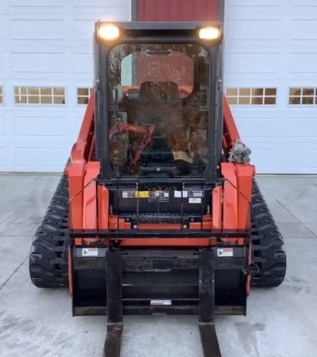 2018 KUBOTA SVL95-2S Skid Steer