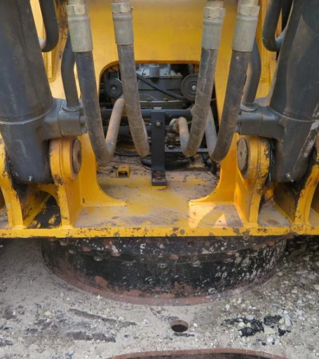 2012 John Deere 200D LC excavator