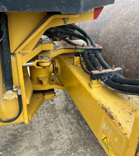 2008 Caterpillar CS56 single drum vibratory roller