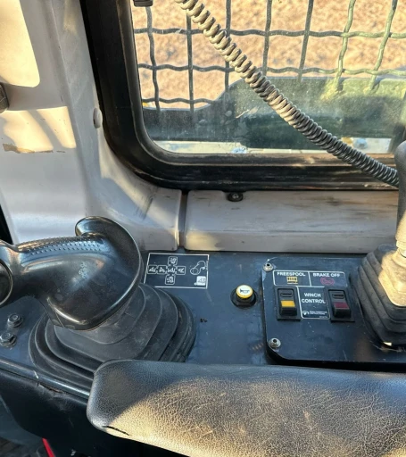 2013 Komatsu D65WX-17 dozer