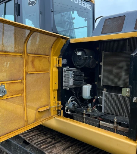 2014 John Deere 130G excavator