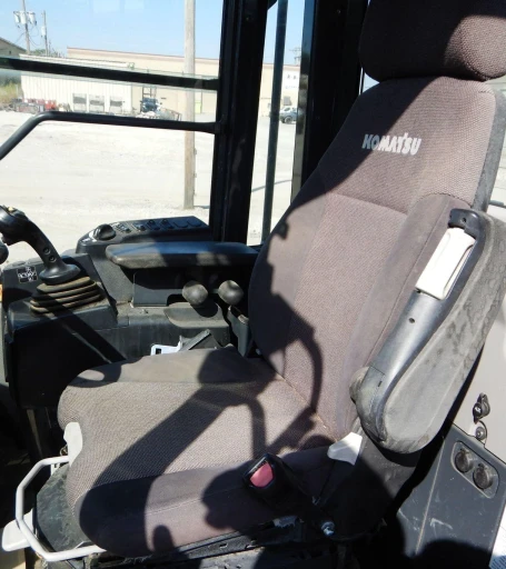 2014 Komatsu WA270-7 wheel loader