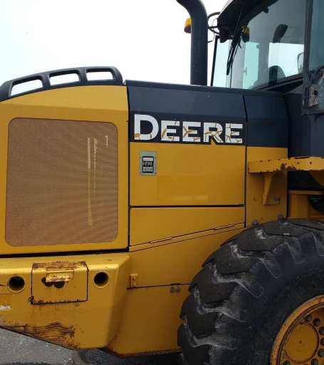 2004 John Deere 544J wheel loader