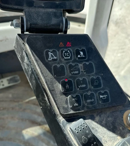 2015 Dynapac CA2500D Single Drum Vibratory Roller